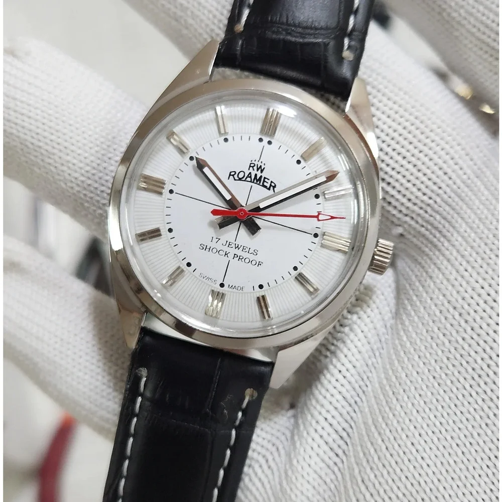Vintage 1975 Roamer Manual Mens Silver Watch W/Leather Strap & White accents